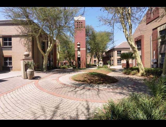 BUSINESS PROPERTY TO RENT IN MENLYN